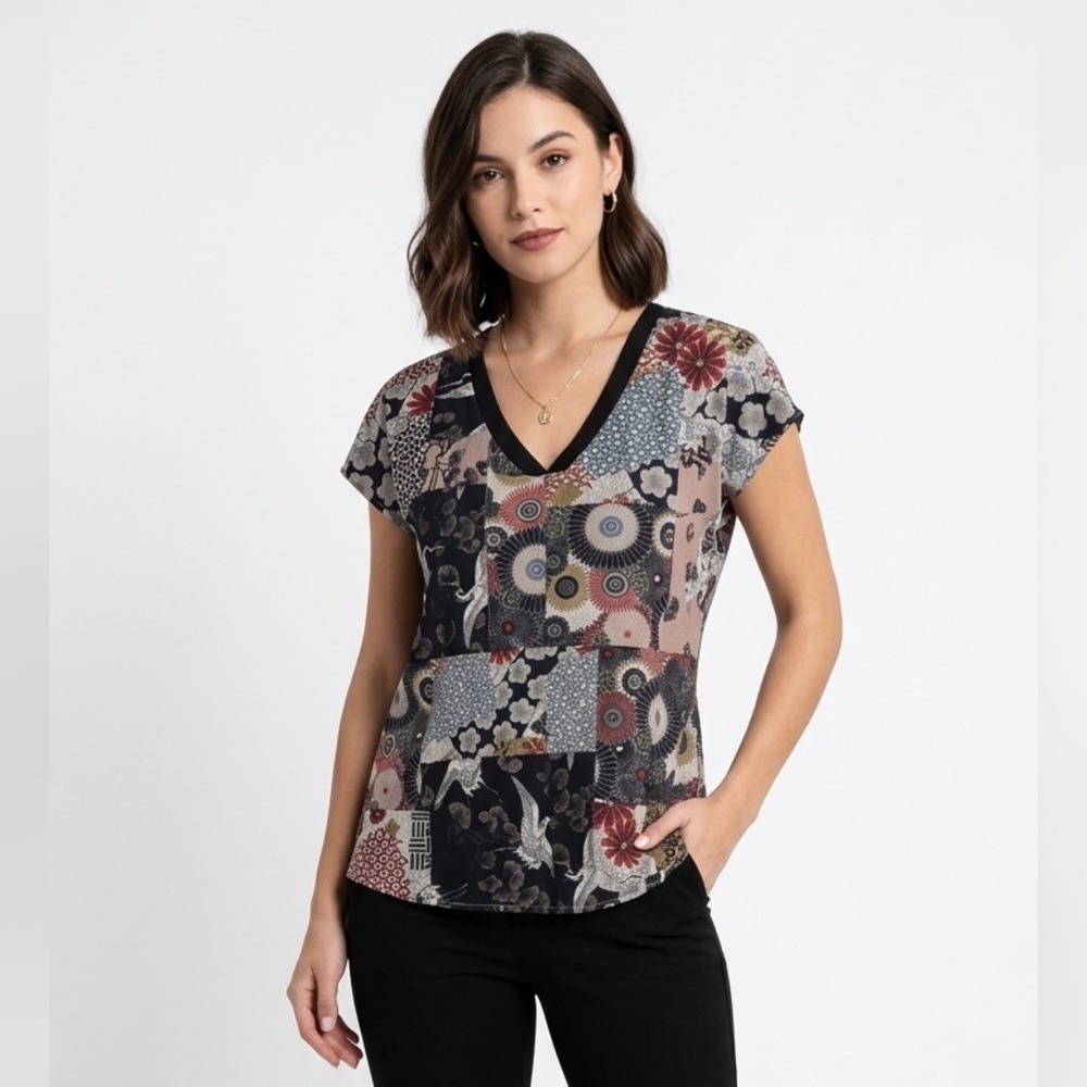 Desigual Art-Deco Japanese Crane Patchwork V-Neck Tee Sz L Boho whimsical artsy